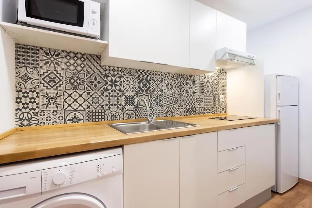 Calido Apartamento. Tenerife. Wifi. Arafo 0*,  Spain