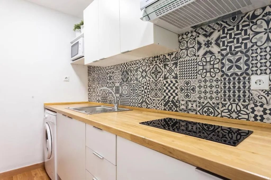 Calido Apartamento. Tenerife. Wifi. Arafo Spain